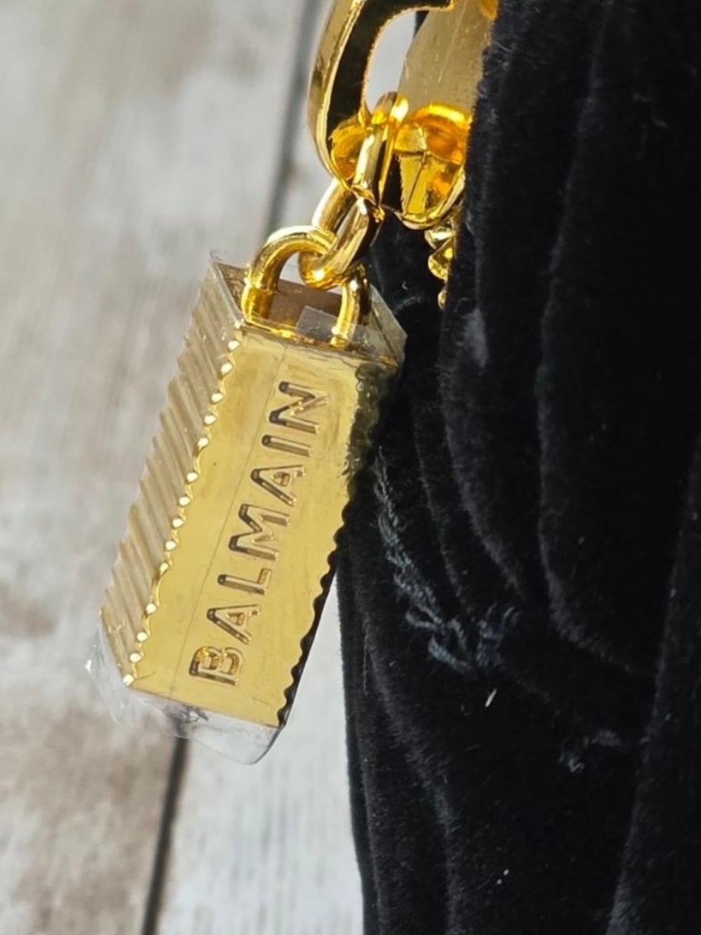 Balmain Black Quilted Velvet Pouch with Gold Tag - Picture 2 of 3
